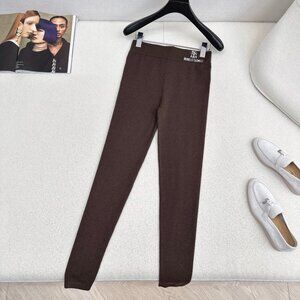 Brunello Cucinelli's latest classic logo knit leggings